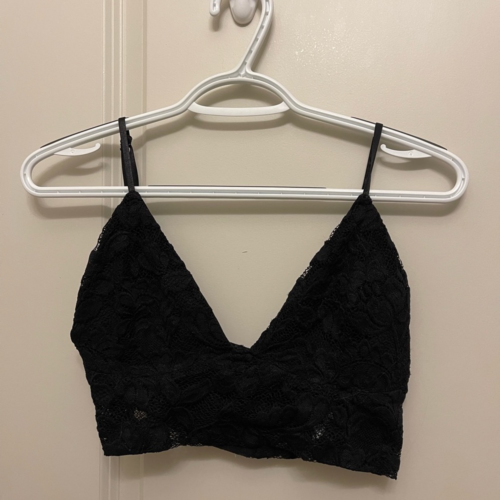 Akira Lace Cropped Tank